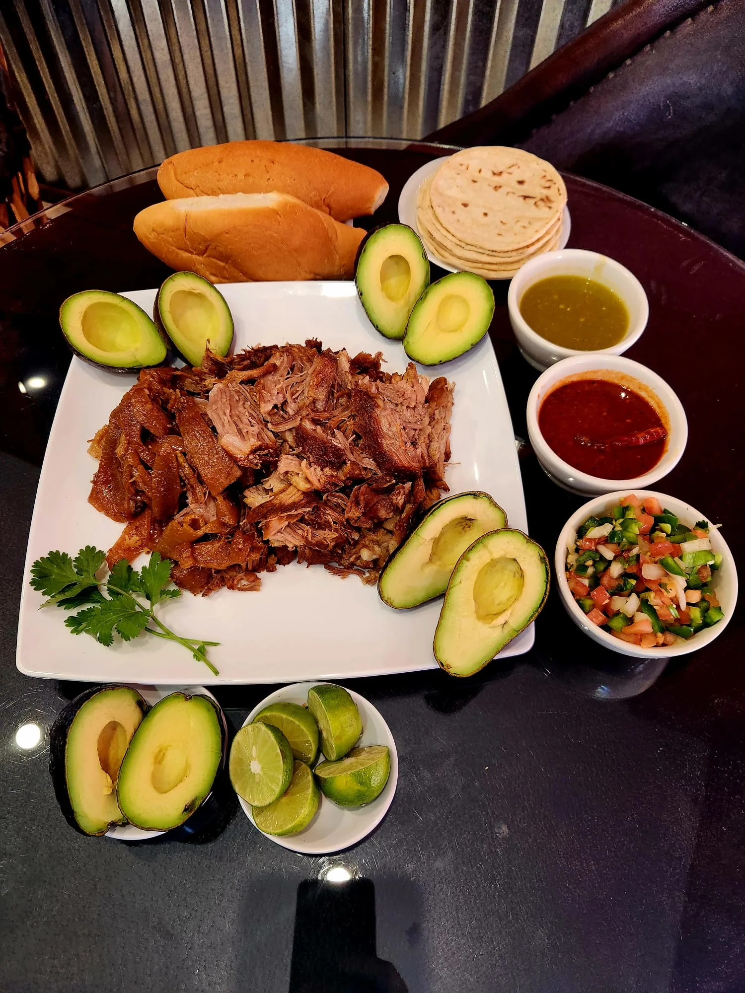 Carnitas Michoacan & Finisima Barbacoa