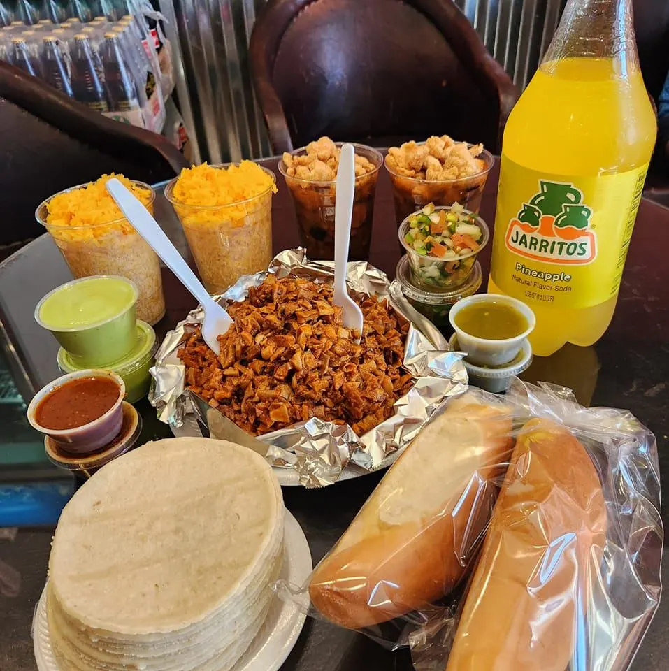 Carnitas Michoacan & Finisima Barbacoa